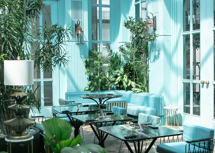 Kanvaz Village Otel 4*
